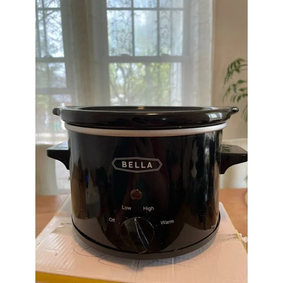 Bella 1.5 QT Slow Cooker - Picture 1 of 7